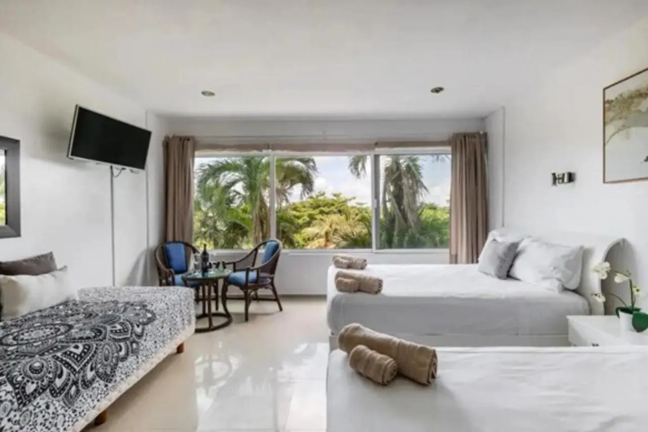 Apartamento Vacacional Frente Al Mar Con Piscina En Cancun